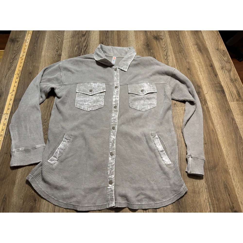 Mono B Shirt Women Size L Grey Shacket Snap Button Velvet Trim Waffle Knit